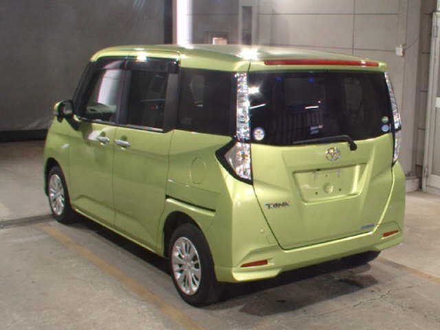 TOYOTA TANK