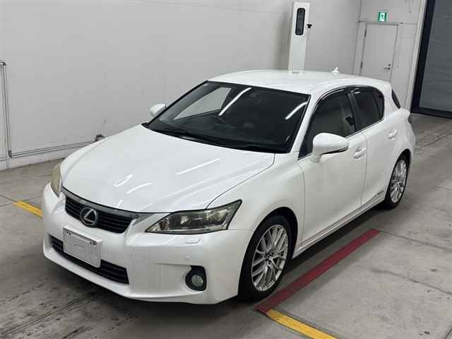 LEXUS CT200H