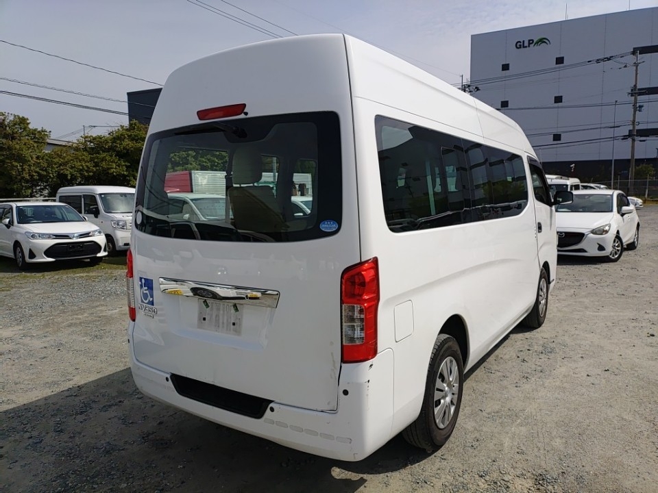 NISSAN NV350 CARAVAN