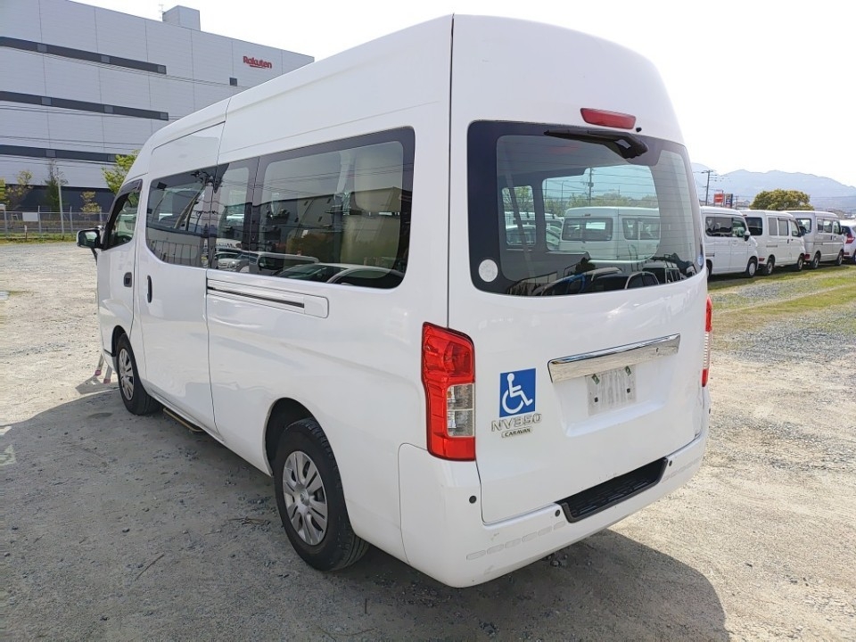 NISSAN NV350 CARAVAN