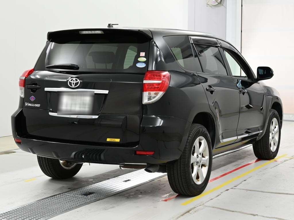 TOYOTA VANGUARD