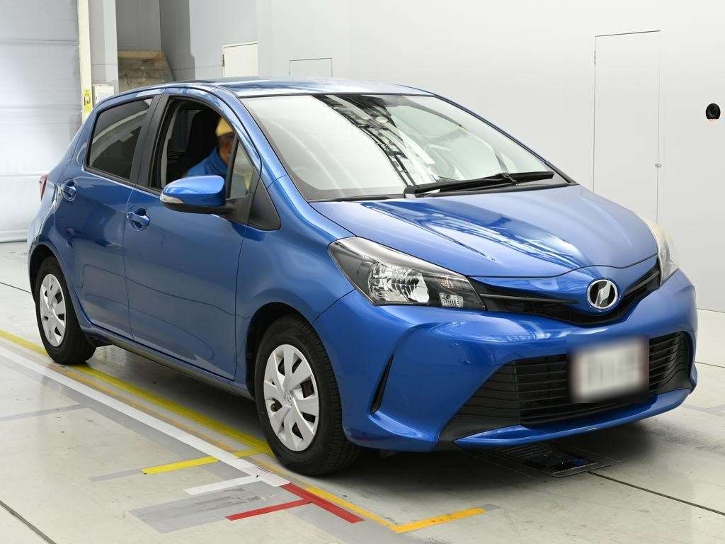 TOYOTA VITZ