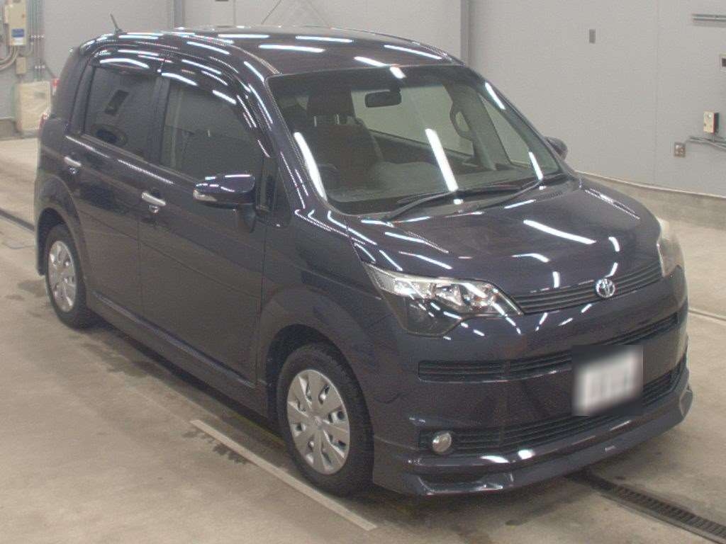 TOYOTA SPADE