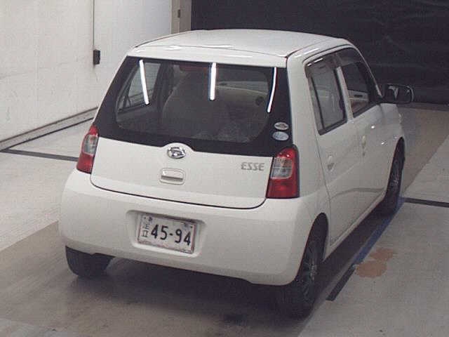 DAIHATSU ESSE