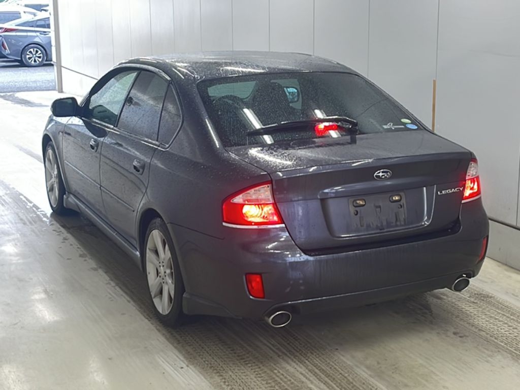 SUBARU LEGACY B4