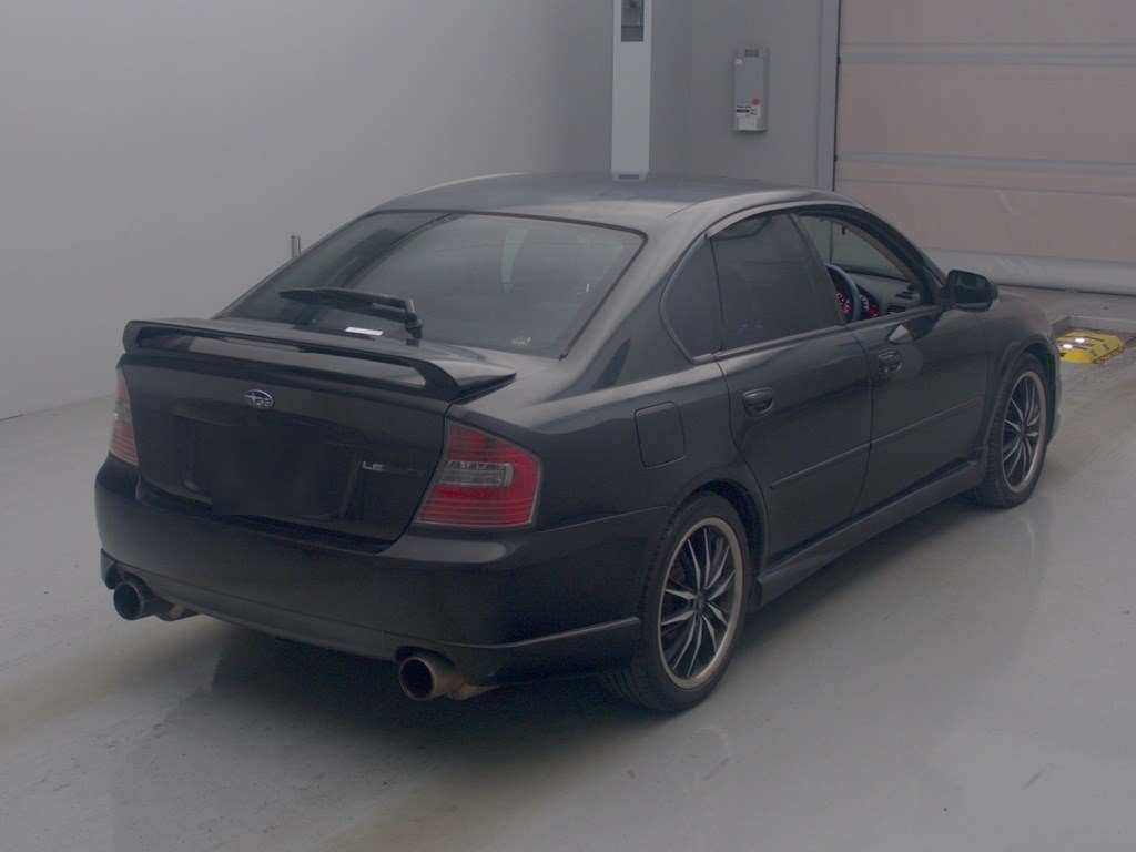 SUBARU LEGACY B4