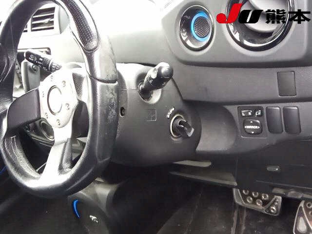TOYOTA BB