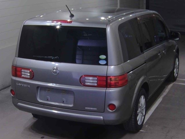 NISSAN LAFESTA