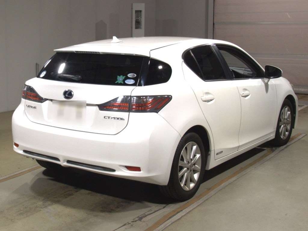 LEXUS CT200H