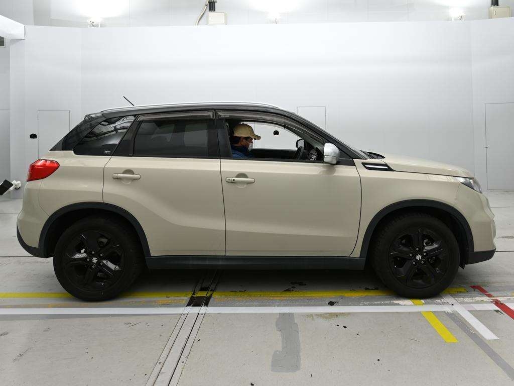 SUZUKI ESCUDO