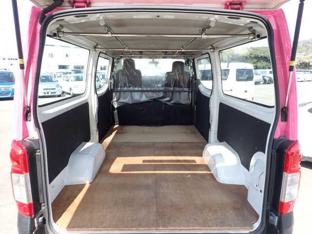 NISSAN NV350 CARAVAN