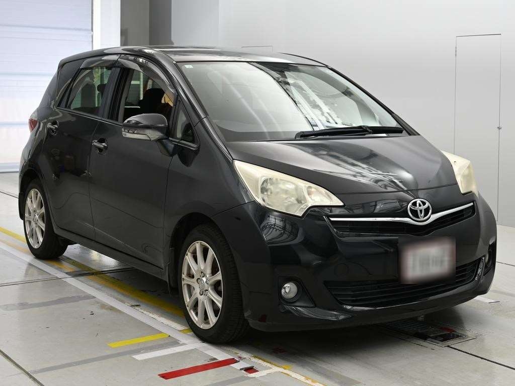 TOYOTA RACTIS