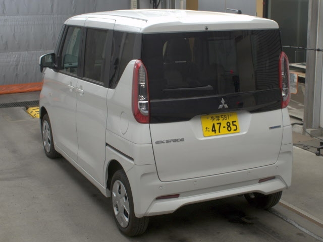 MITSUBISHI EK SPACE