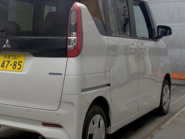 MITSUBISHI EK SPACE