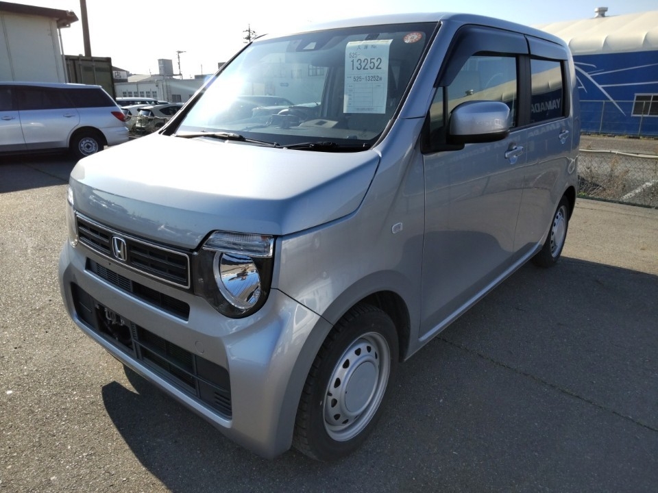HONDA N-WGN