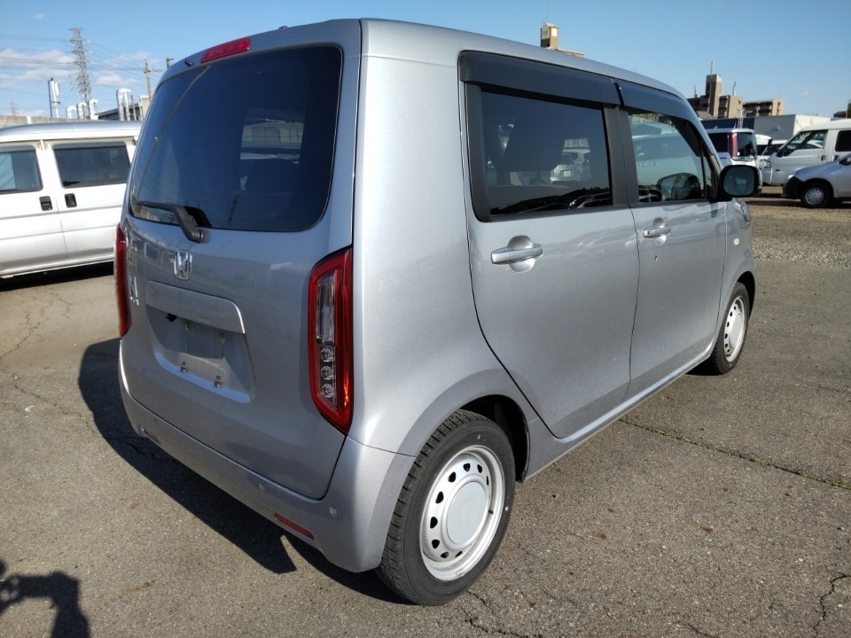 HONDA N-WGN