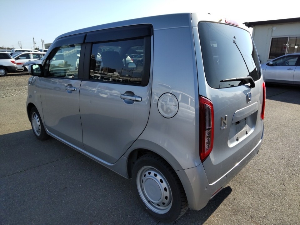 HONDA N-WGN