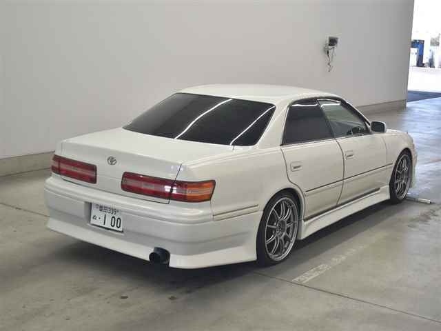 TOYOTA MARK II