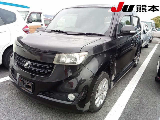 TOYOTA BB