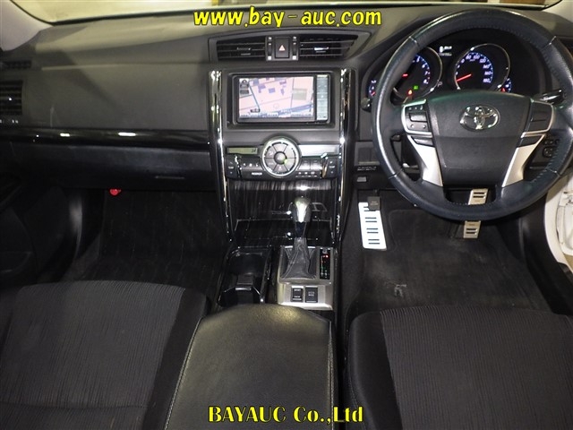 TOYOTA MARK X