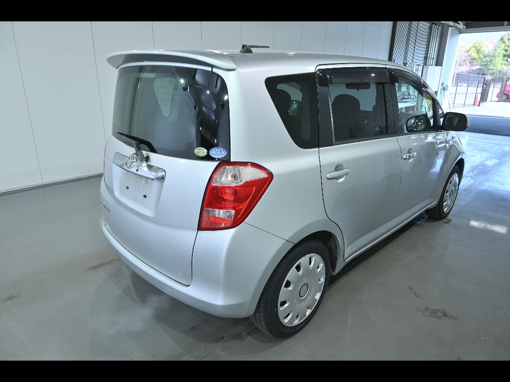 TOYOTA RACTIS