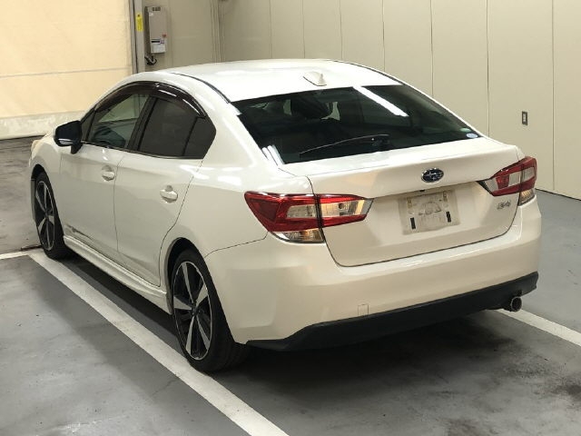 SUBARU IMPREZA
