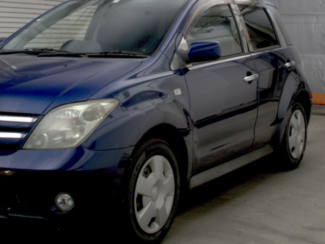 TOYOTA IST