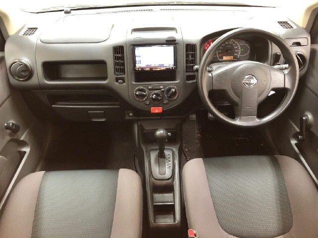 NISSAN AD