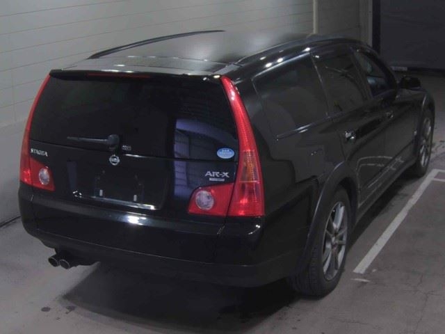 NISSAN STAGEA
