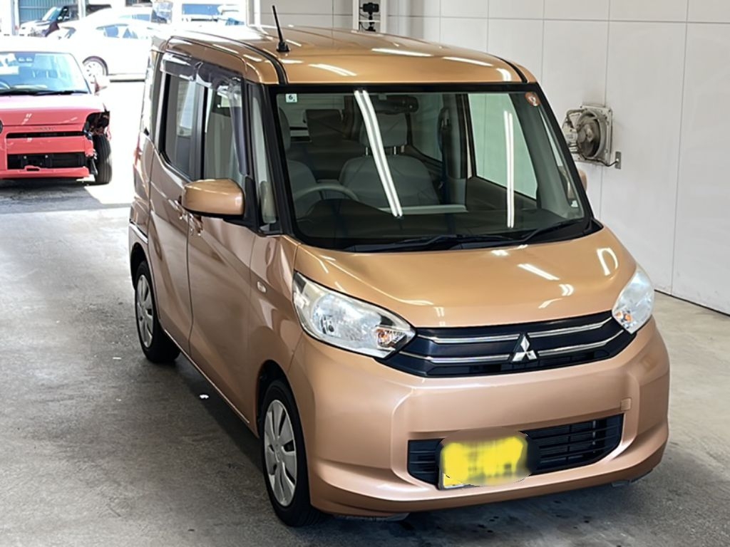 MITSUBISHI EK SPACE
