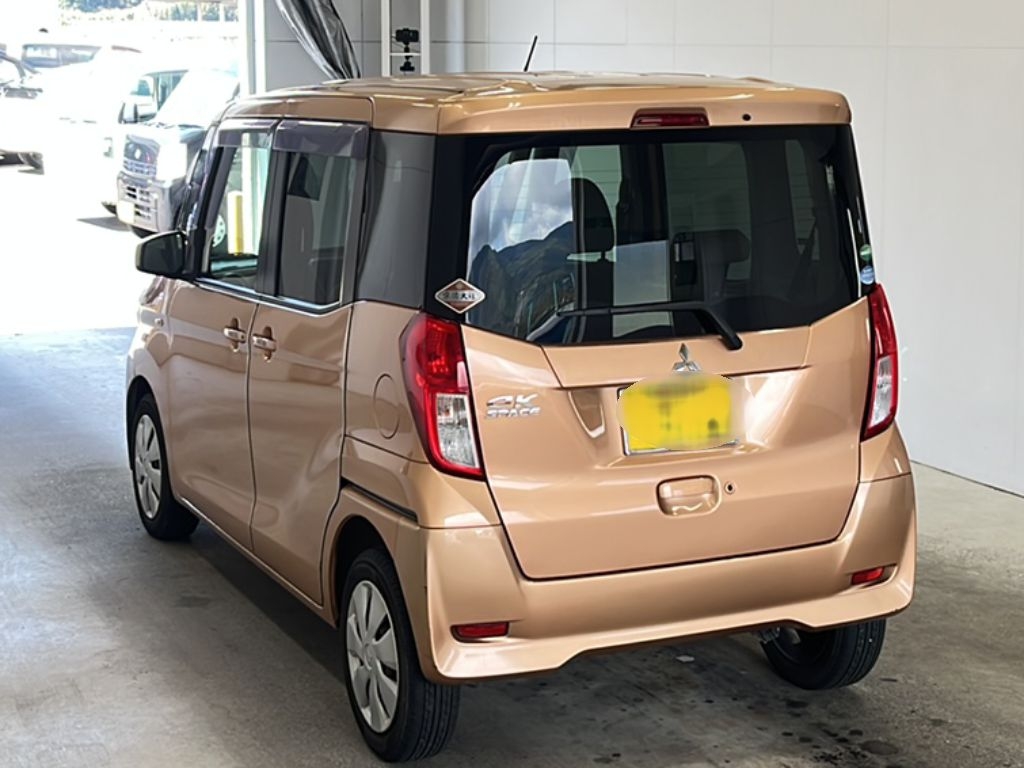 MITSUBISHI EK SPACE