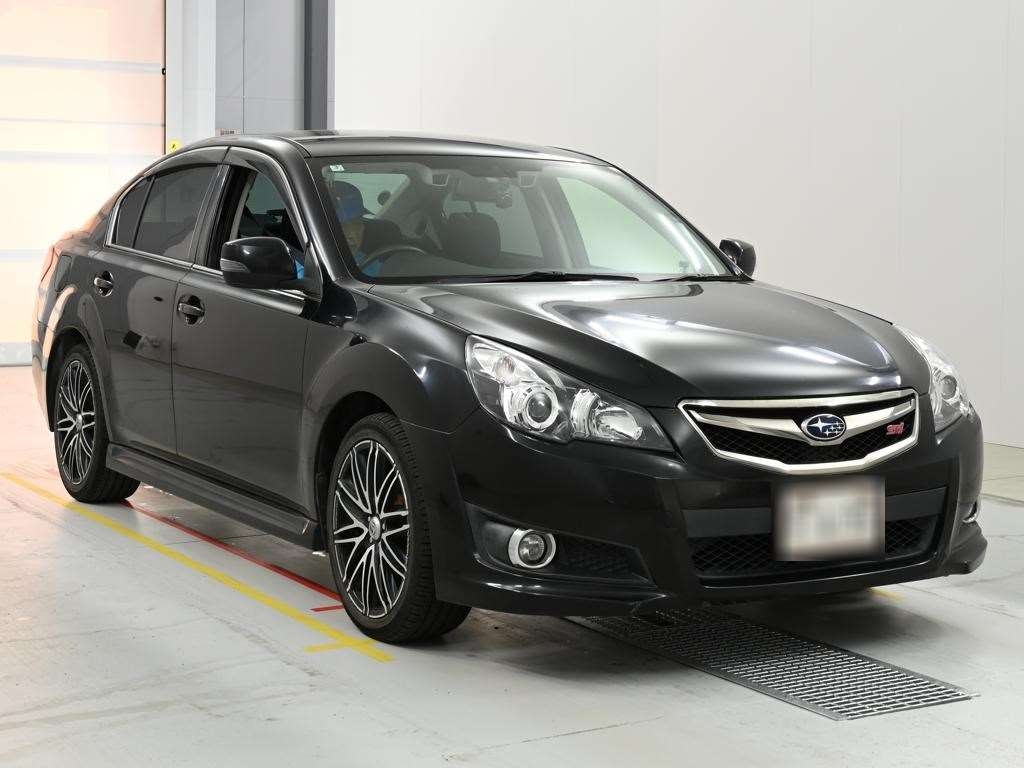 SUBARU LEGACY B4