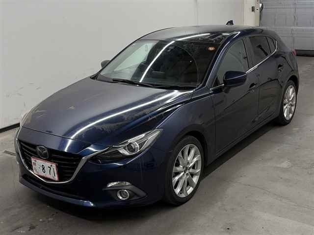 MAZDA AXELA