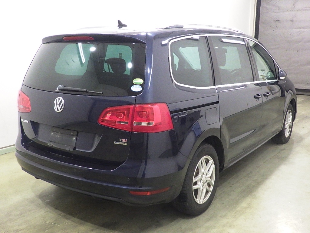 VOLKSWAGEN SHARAN