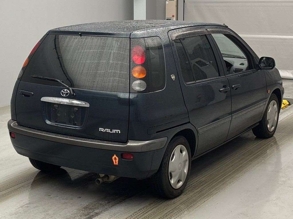 TOYOTA RAUM
