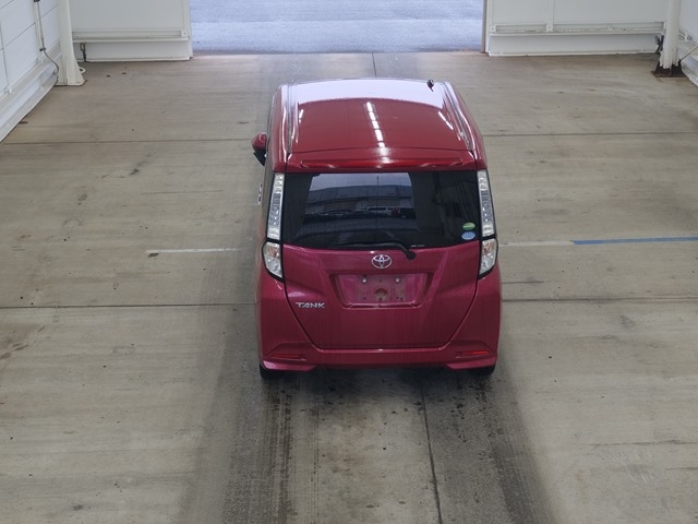 TOYOTA TANK