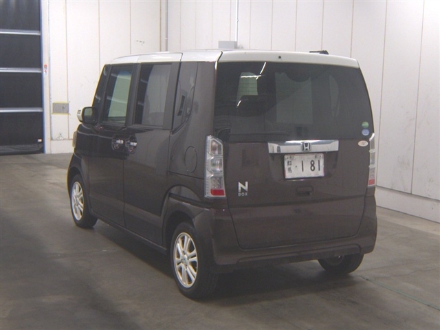 HONDA N-BOX+