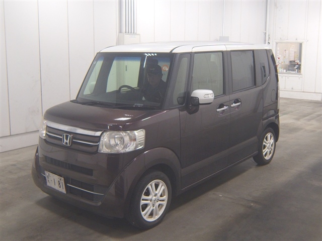 HONDA N-BOX+