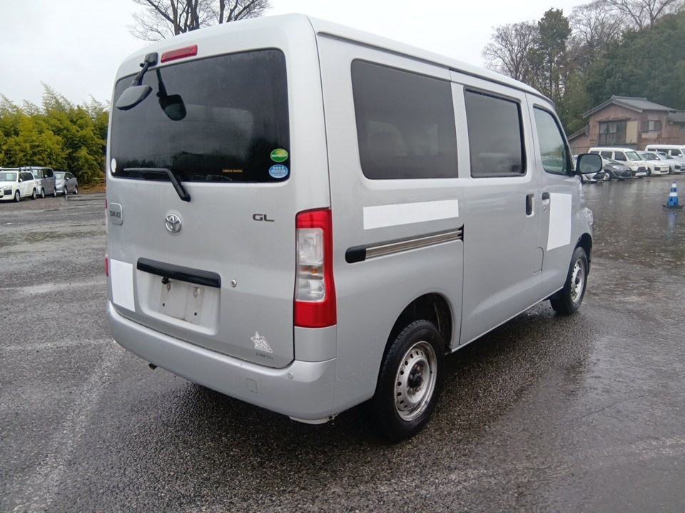 TOYOTA TOWN ACE