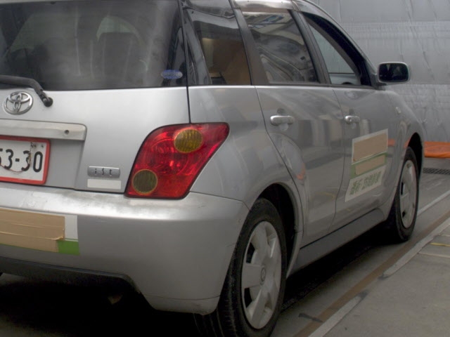 TOYOTA IST