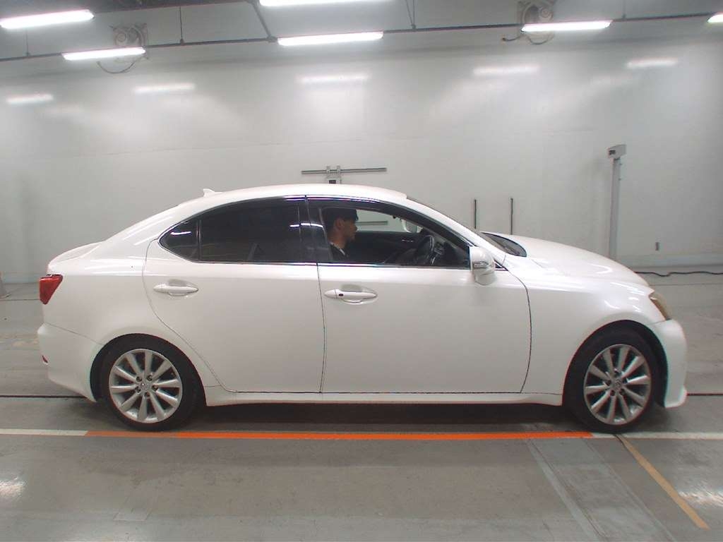 LEXUS IS250