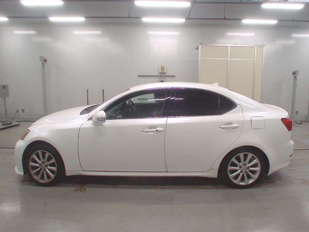 LEXUS IS250