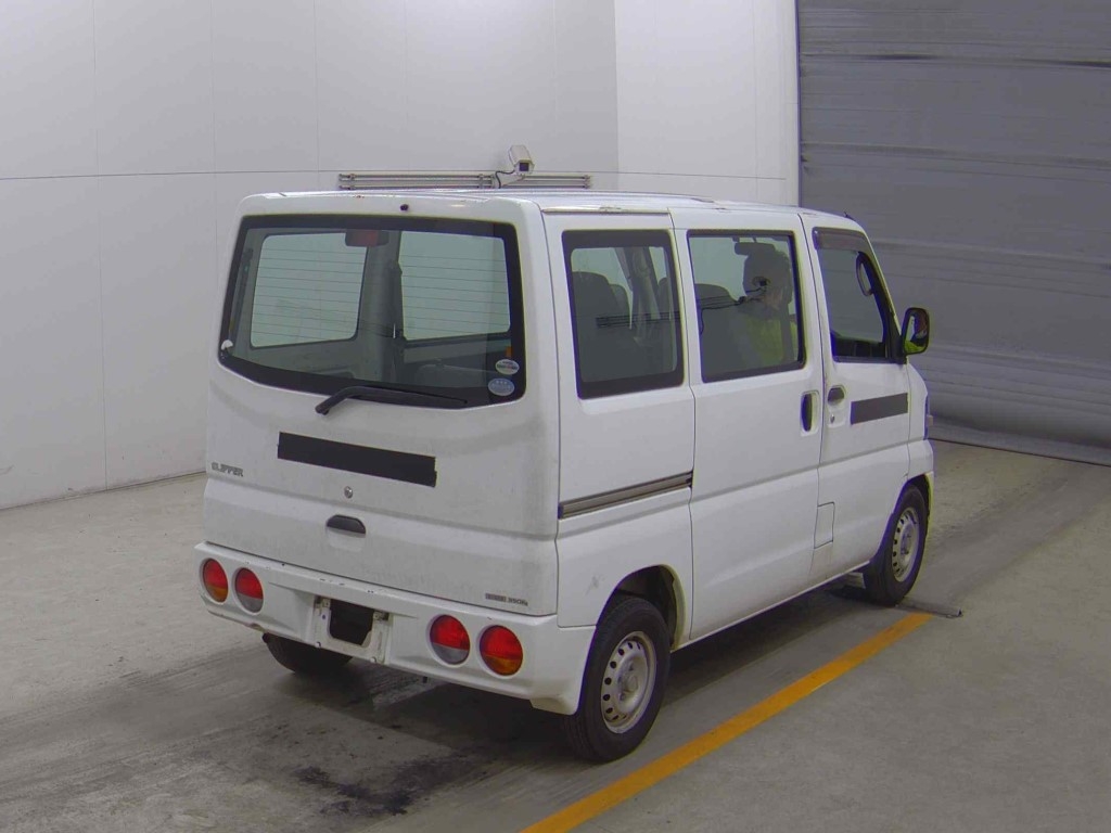 NISSAN CLIPPER