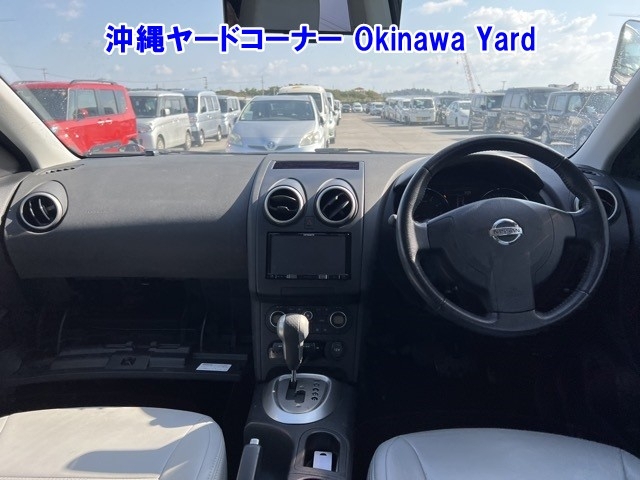 NISSAN DUALIS