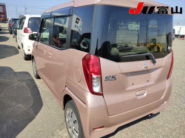 MITSUBISHI EK SPACE