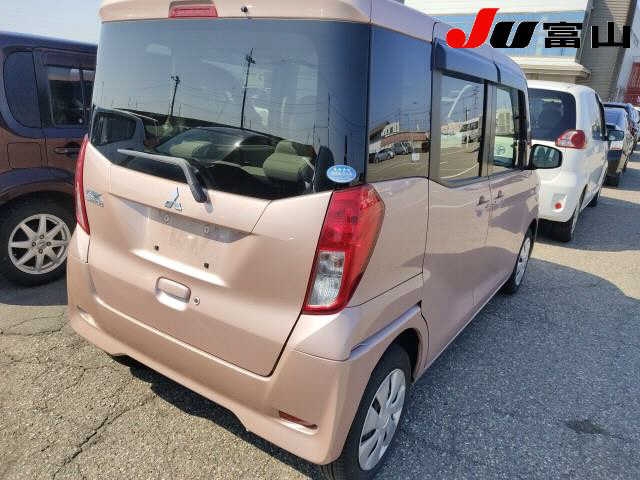 MITSUBISHI EK SPACE