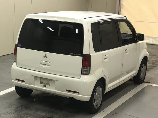 MITSUBISHI EK WAGON