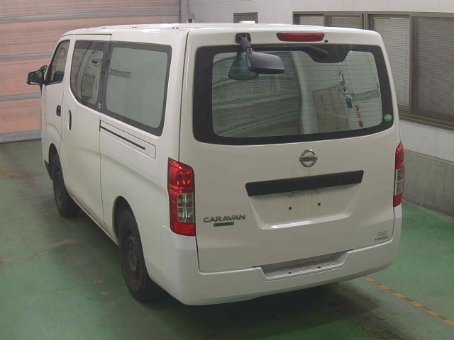 NISSAN NV350 CARAVAN