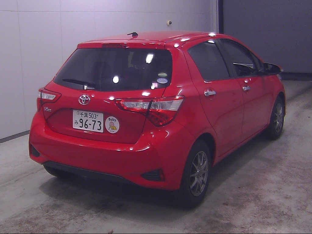TOYOTA VITZ