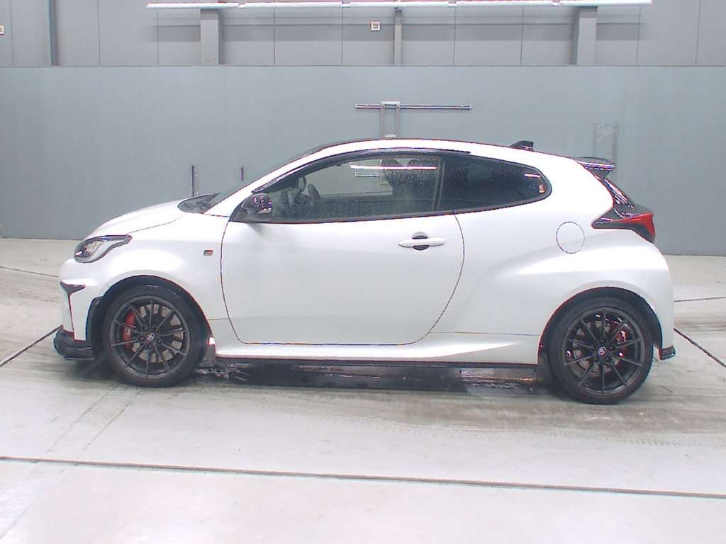 TOYOTA GR YARIS